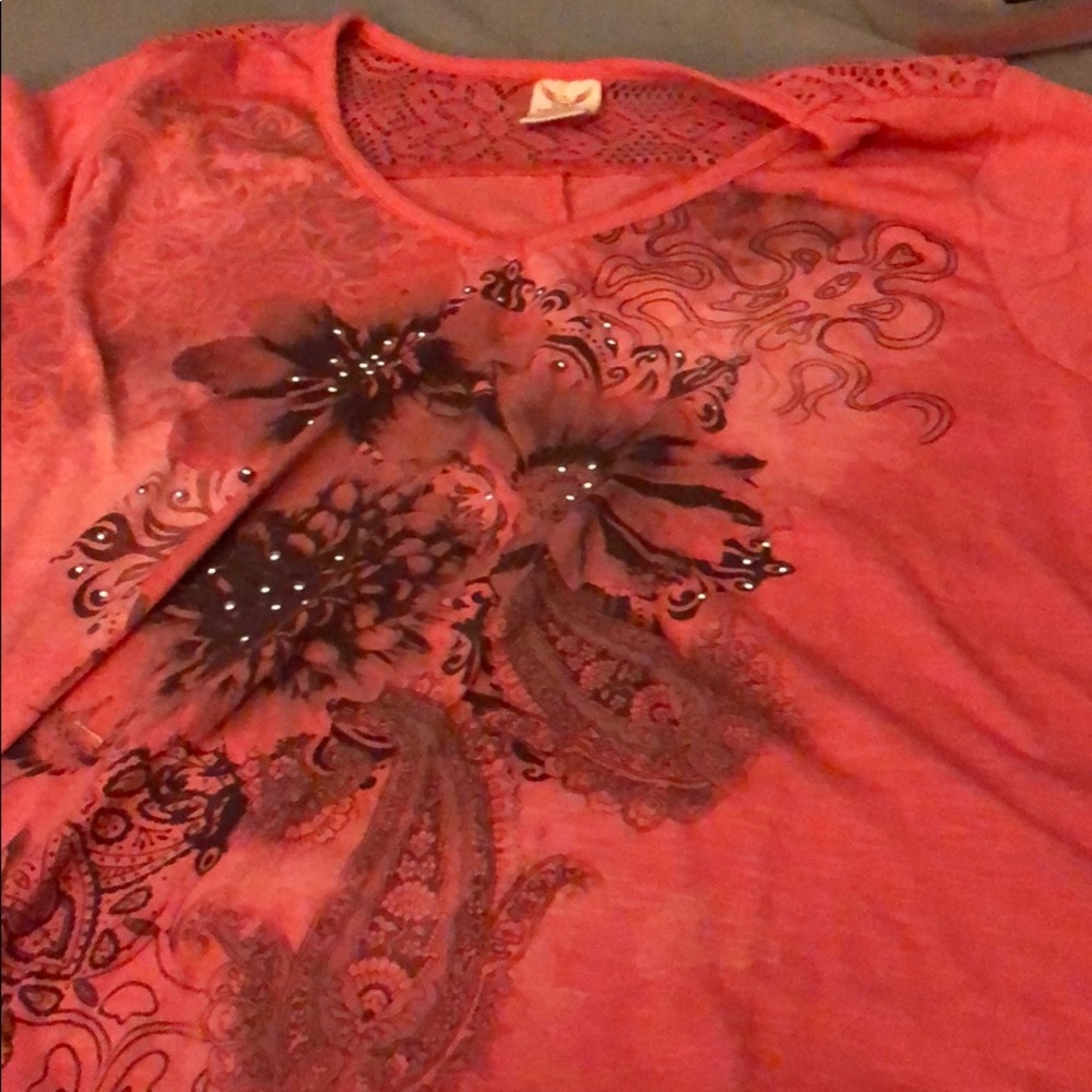 Ladies size xxl shirt